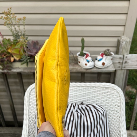 Henri Bendel Yellow Envelope Clutch/Crossbody with Gold Chain - Picture 9 of 15